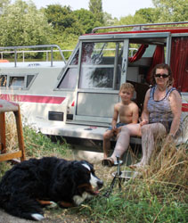 Ruby Goes On Her First Family Boating Holiday On The Thames